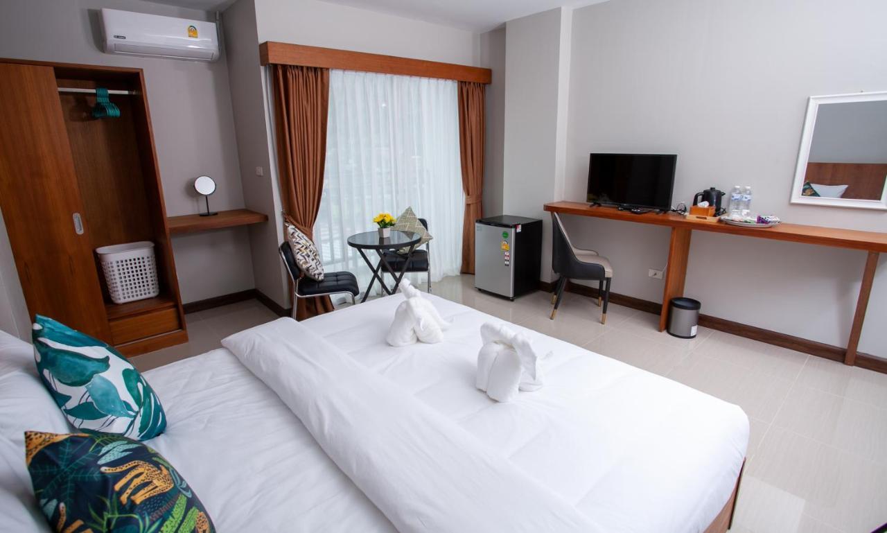 The Brown Boutique Patong Hotel Buitenkant foto